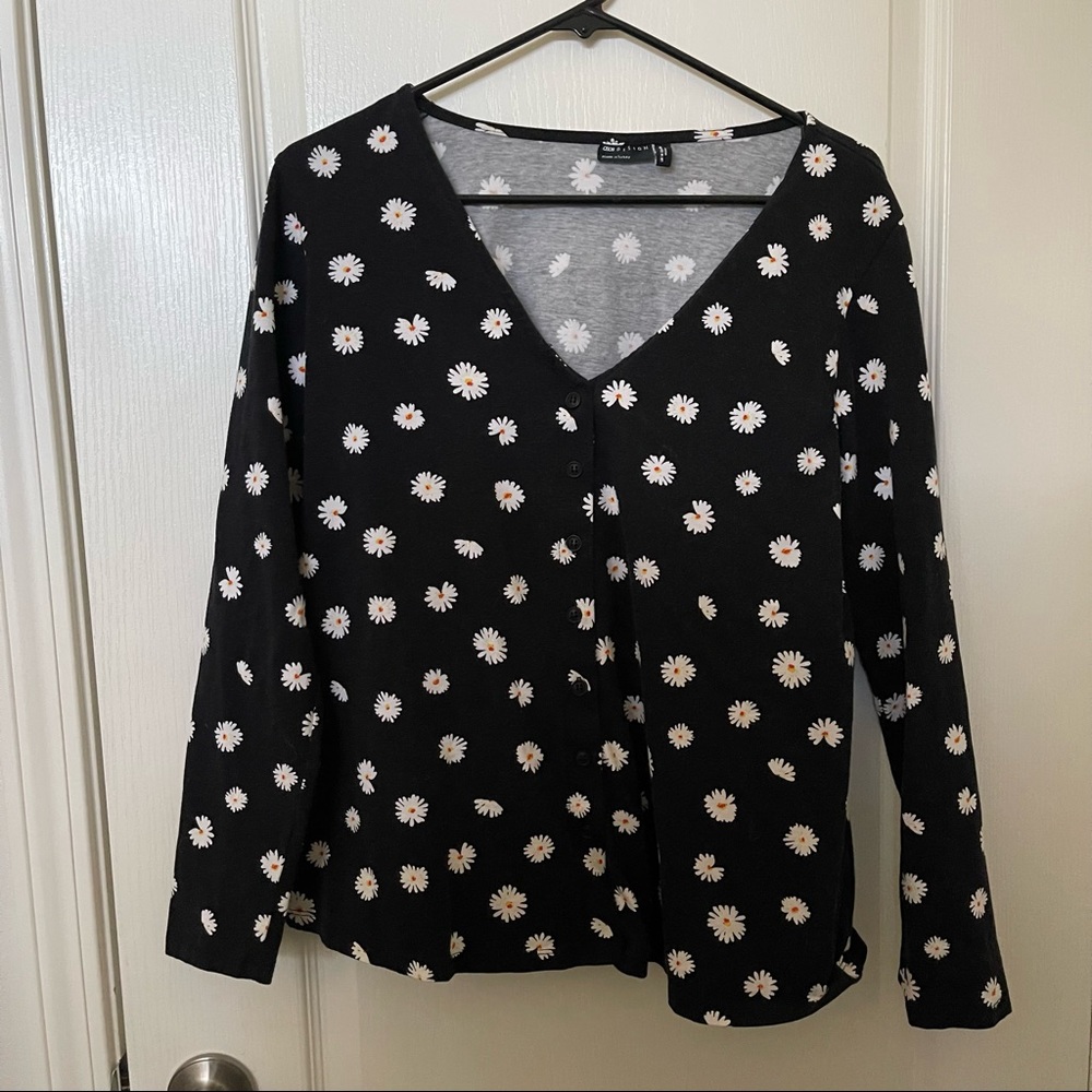 Asos Daisy print maternity top